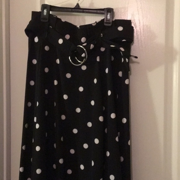 Beautiful maxi skirts - Picture 2 of 3